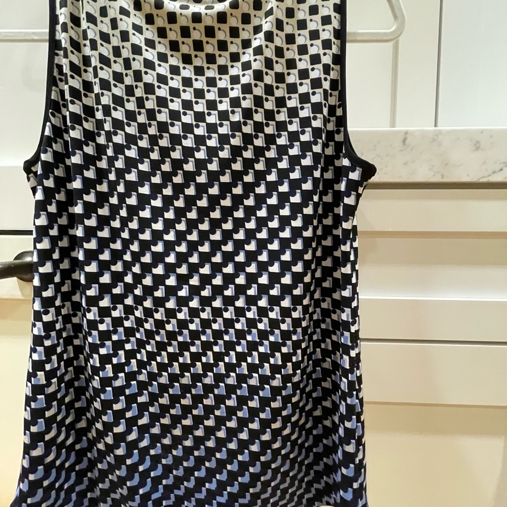 White House Black Market Short Sleeve Blouse blue multi colored